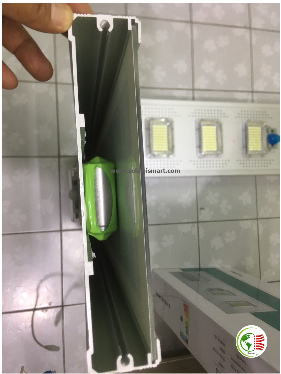 ไฟโซล่าเซลล์ถนน