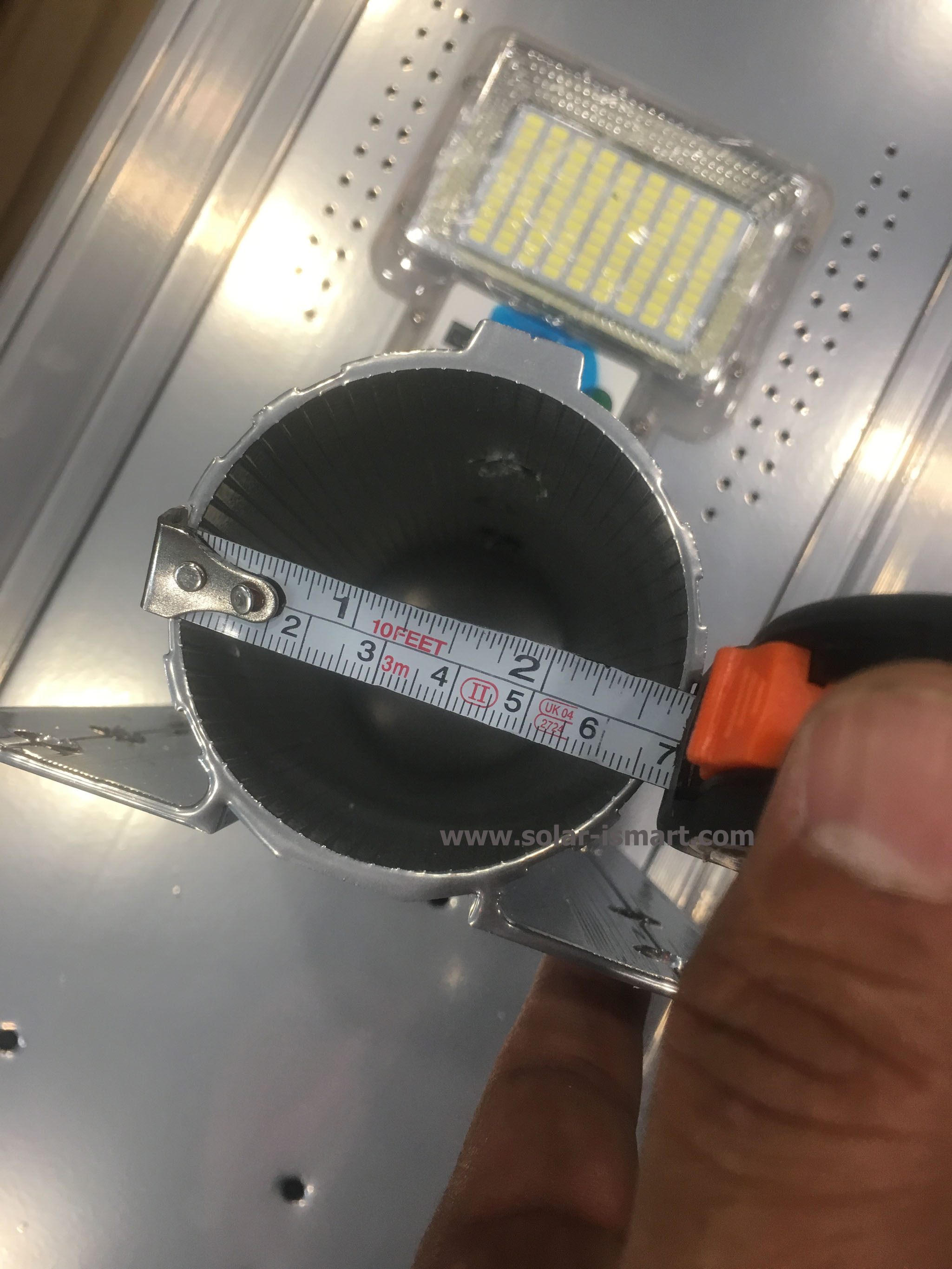 ไฟถนนโซล่าเซลล์ 100w